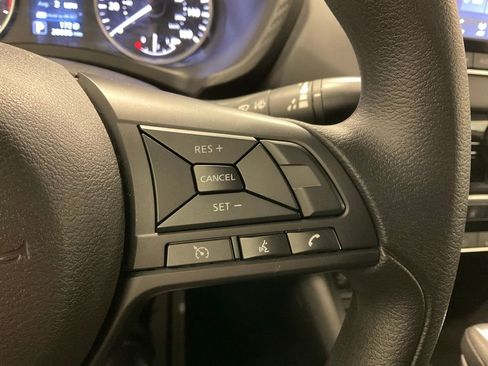 Used 2024 Nissan Sentra S image 16