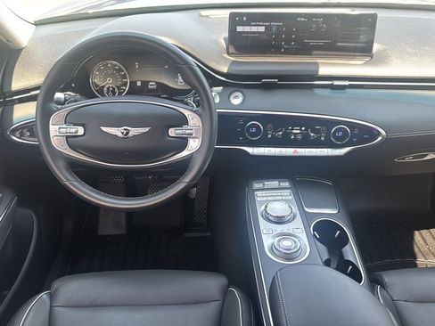 Used 2025 Genesis GV70 2.5T w/ Advanced Package AWD/4WD image 20