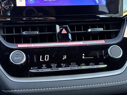 New 2026 Toyota Corolla SE FWD image 21
