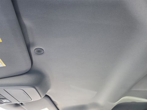 Used 2023 Ford F150 Lightning Pro image 24