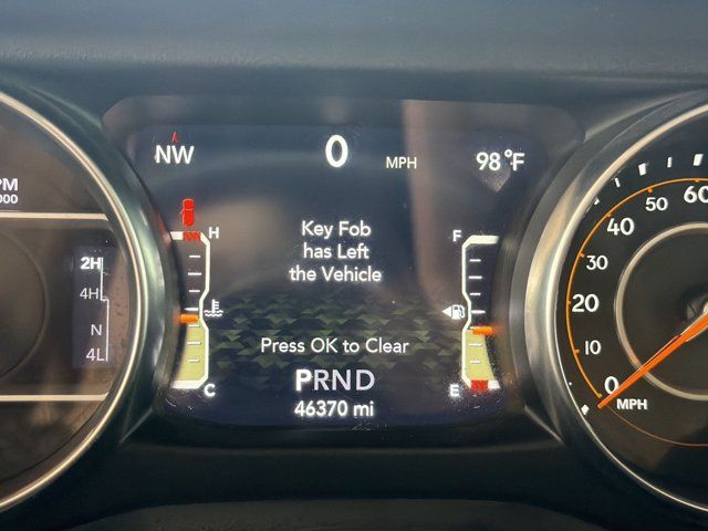 Used 2023 Jeep Wrangler Unlimited Sahara w/ Cold Weather Group AWD/4WD image 18