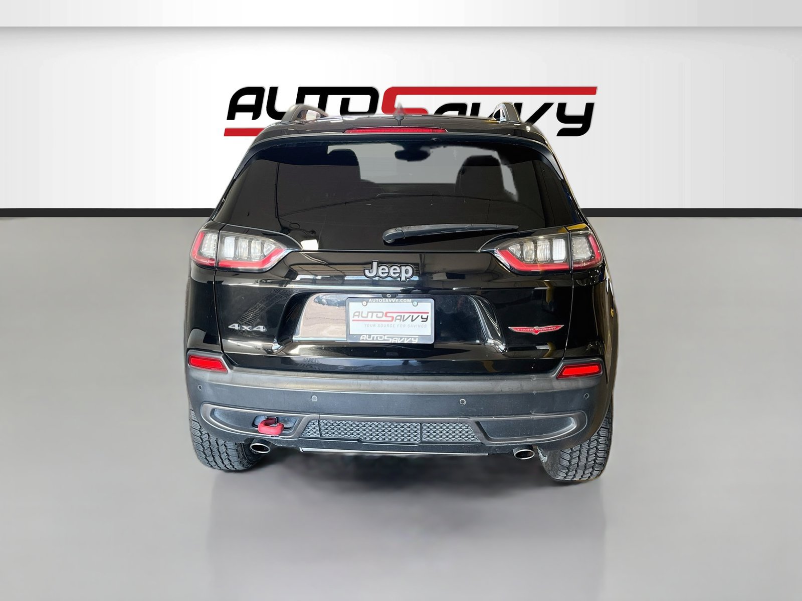 Used 2019 Jeep Cherokee Trailhawk w/ Cold Weather Group AWD/4WD image 6