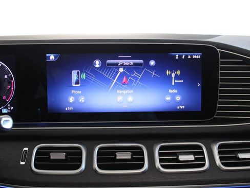 Used 2025 Mercedes-Benz GLE 350 4MATIC image 24