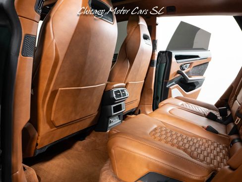 Used 2021 Lamborghini Urus AWD/4WD image 68