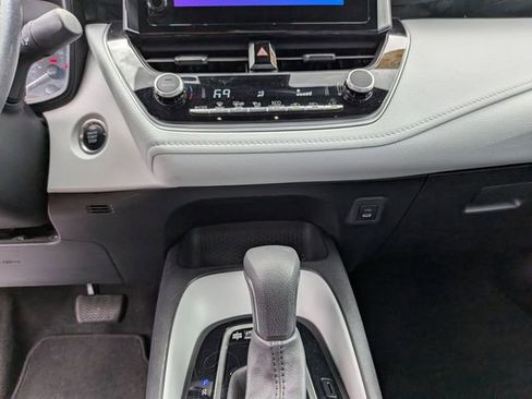 Used 2024 Toyota Corolla SE FWD image 24