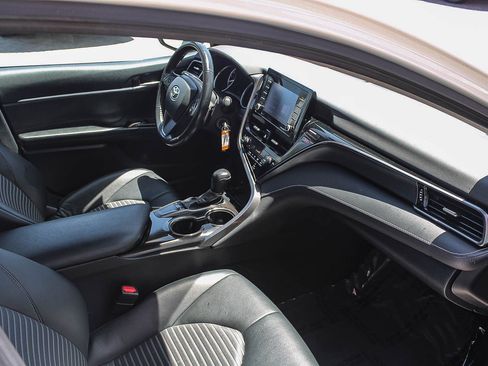 Certified 2023 Toyota Camry SE FWD image 16