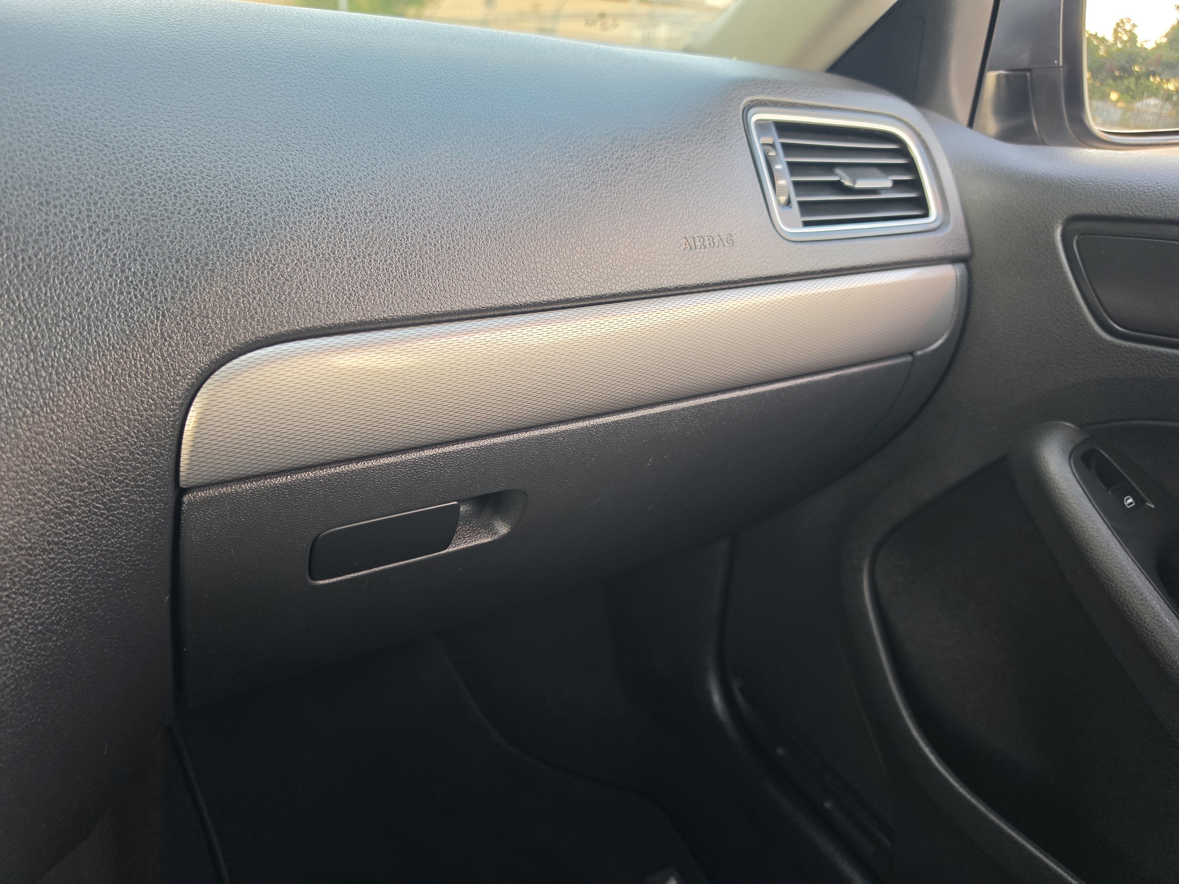 Used 2017 Volkswagen Jetta S FWD image 25