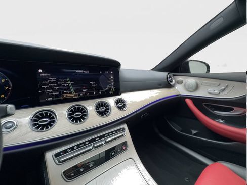 Used 2022 Mercedes-Benz E 450 Coupe image 40