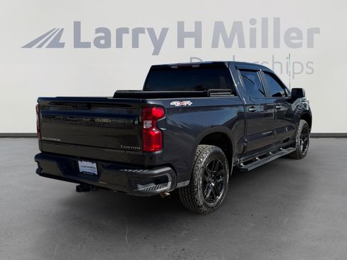 Used 2022 Chevrolet Silverado 1500 Custom image 5