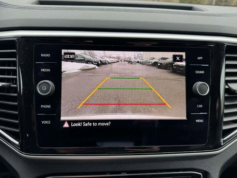 Used 2023 Volkswagen Atlas SE AWD/4WD image 27