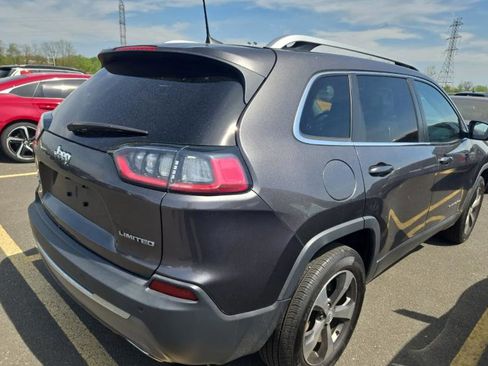 Used 2019 Jeep Cherokee Limited image 4