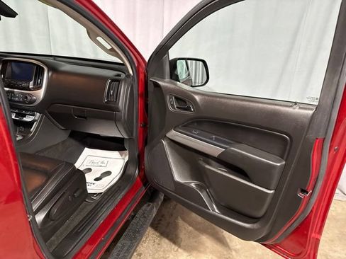 Used 2015 Chevrolet Colorado LT w/ Luxury Package AWD/4WD image 31