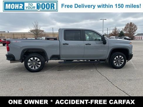 Used 2025 Chevrolet Silverado 2500 Custom w/ Custom Value Package image 8