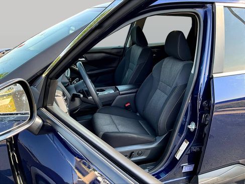 Certified 2024 Nissan Rogue SV FWD image 24