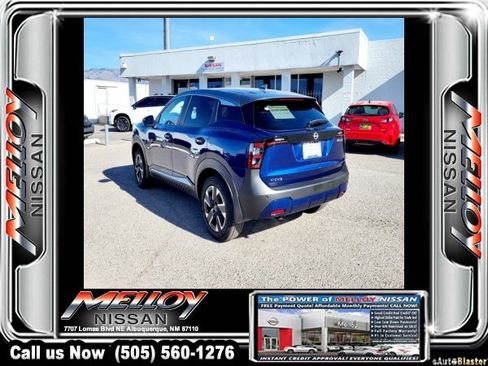 Certified 2025 Nissan Kicks SV image 3