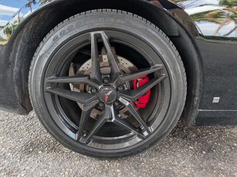 Used 2007 Chevrolet Corvette Convertible w/ Preferred Equipment Group image 27