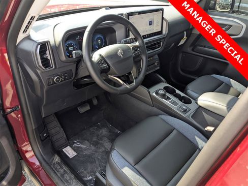 New 2025 Ford Bronco Sport Outer Banks image 3