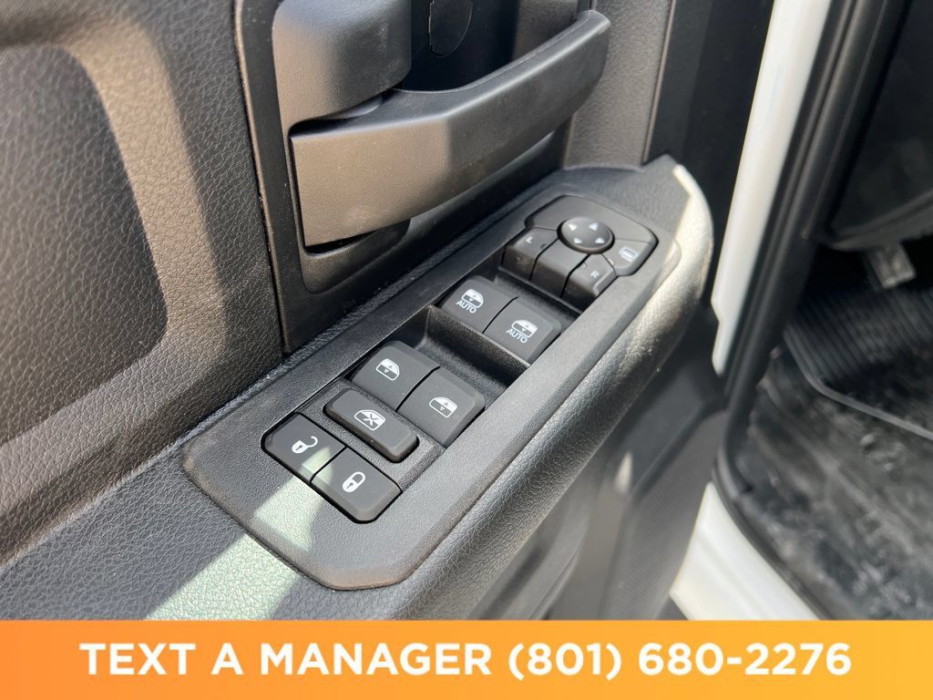 New 2026 RAM 5500 Tradesman w/ Chrome Appearance Group AWD/4WD image 11