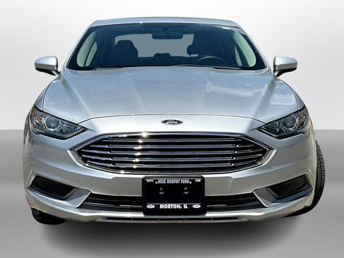 Used 2018 Ford Fusion S image 3