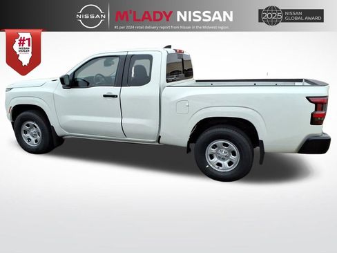 New 2026 Nissan Frontier S image 4