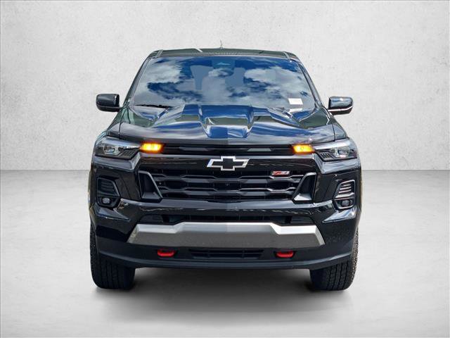 Used 2026 Chevrolet Colorado Z71 w/ Technology Package AWD/4WD image 2