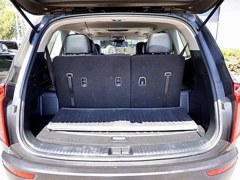 Used 2021 Kia Telluride S FWD image 13