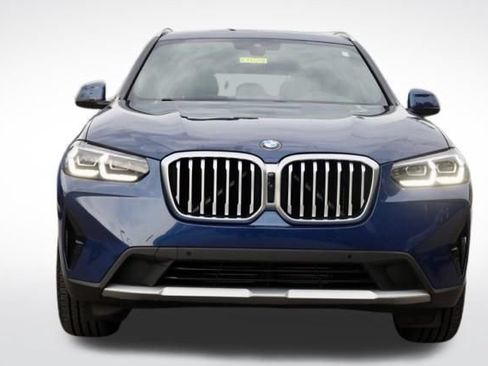 Used 2024 BMW X3 sDrive30i w/ Premium Package RWD image 4