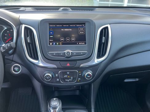 Used 2020 Chevrolet Equinox LT FWD image 10