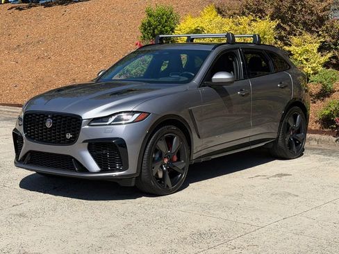 Used 2023 Jaguar F-PACE SVR AWD/4WD image 7