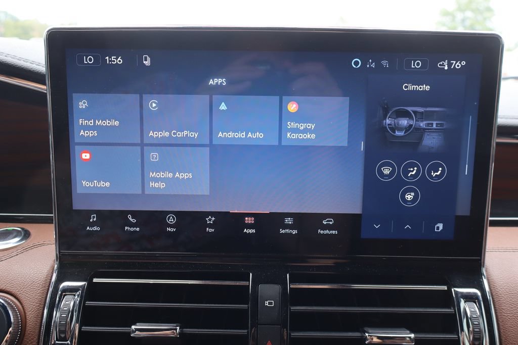 Used 2024 Lincoln Navigator L Reserve AWD/4WD image 11