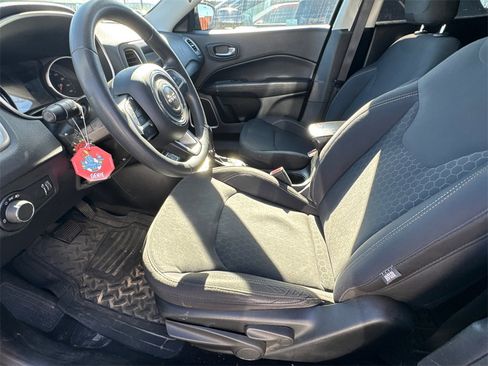 Used 2018 Jeep Compass Sport w/ Tech Group image 22