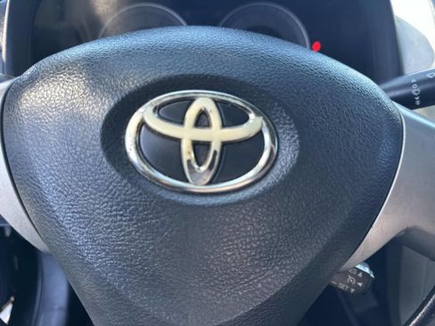 Used 2010 Toyota Corolla S image 12