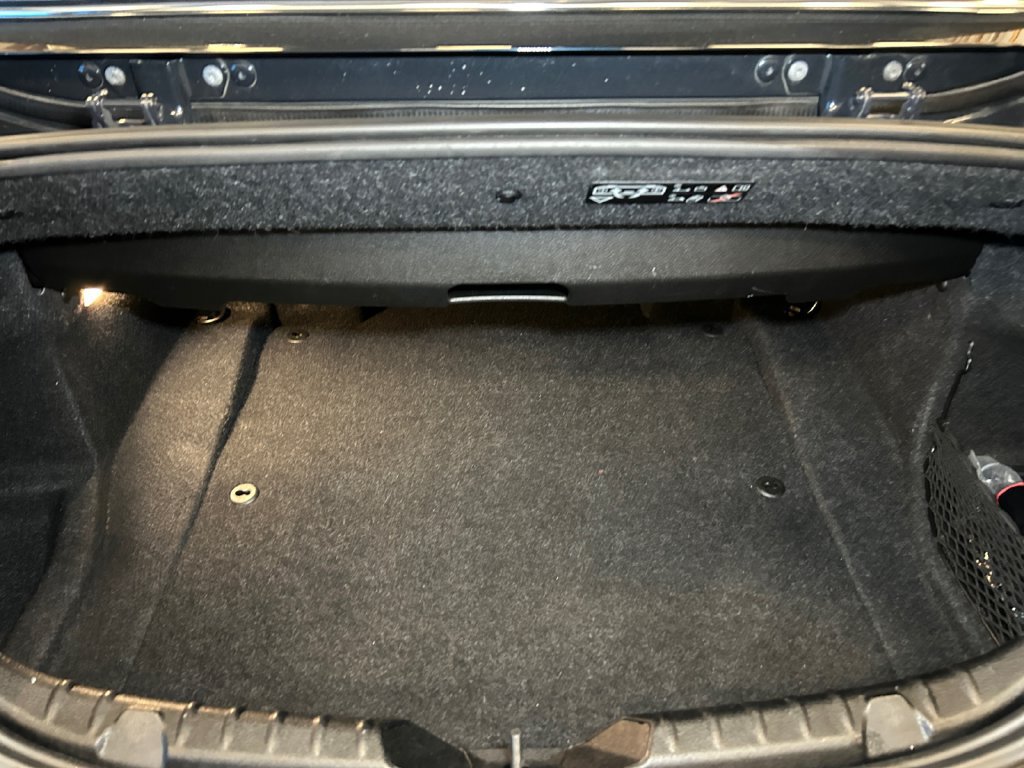 Used 2017 BMW 230i xDrive Convertible AWD/4WD image 18