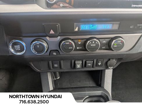 Used 2023 Toyota Tacoma TRD Off-Road image 16