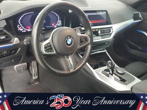 Used 2021 BMW 330i Sedan w/ M Sport Package RWD image 18