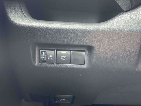Used 2023 Toyota RAV4 LE AWD/4WD image 22