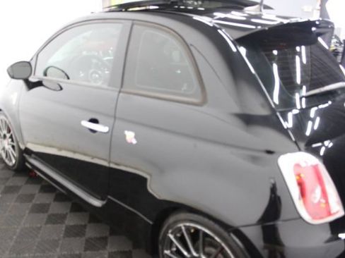 Used 2017 FIAT 500 Abarth w/ Popular Equipment Package FWD image 8