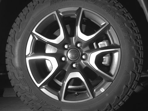 Used 2025 Jeep Compass Trailhawk AWD/4WD image 13