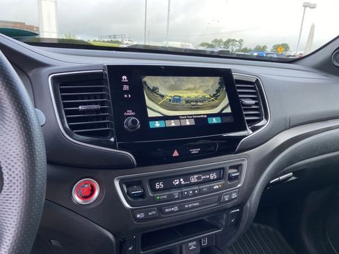 Used 2023 Honda Passport TrailSport image 41