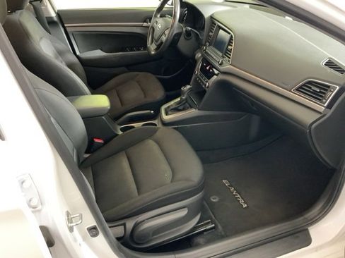 Used 2017 Hyundai Elantra Value Edition w/ Cargo Package image 37