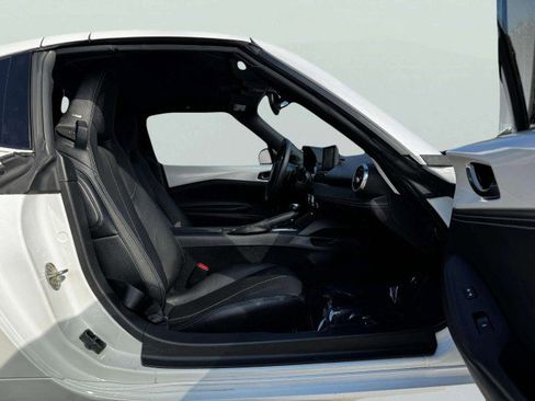 Used 2021 MAZDA MX-5 Miata RF Grand Touring image 33