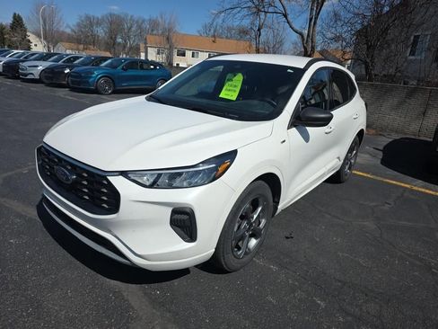 Used 2024 Ford Escape ST-Line w/ Tech Pack #1 image 2