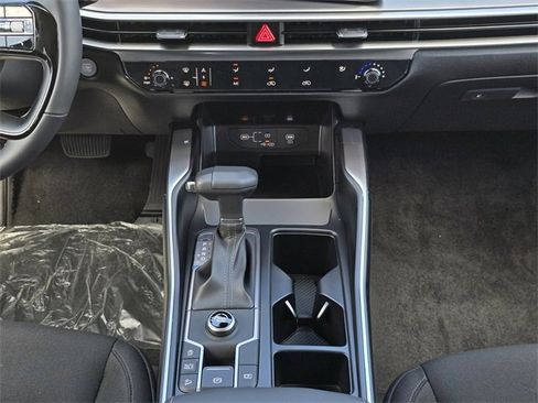 New 2026 Kia Sorento LX image 23