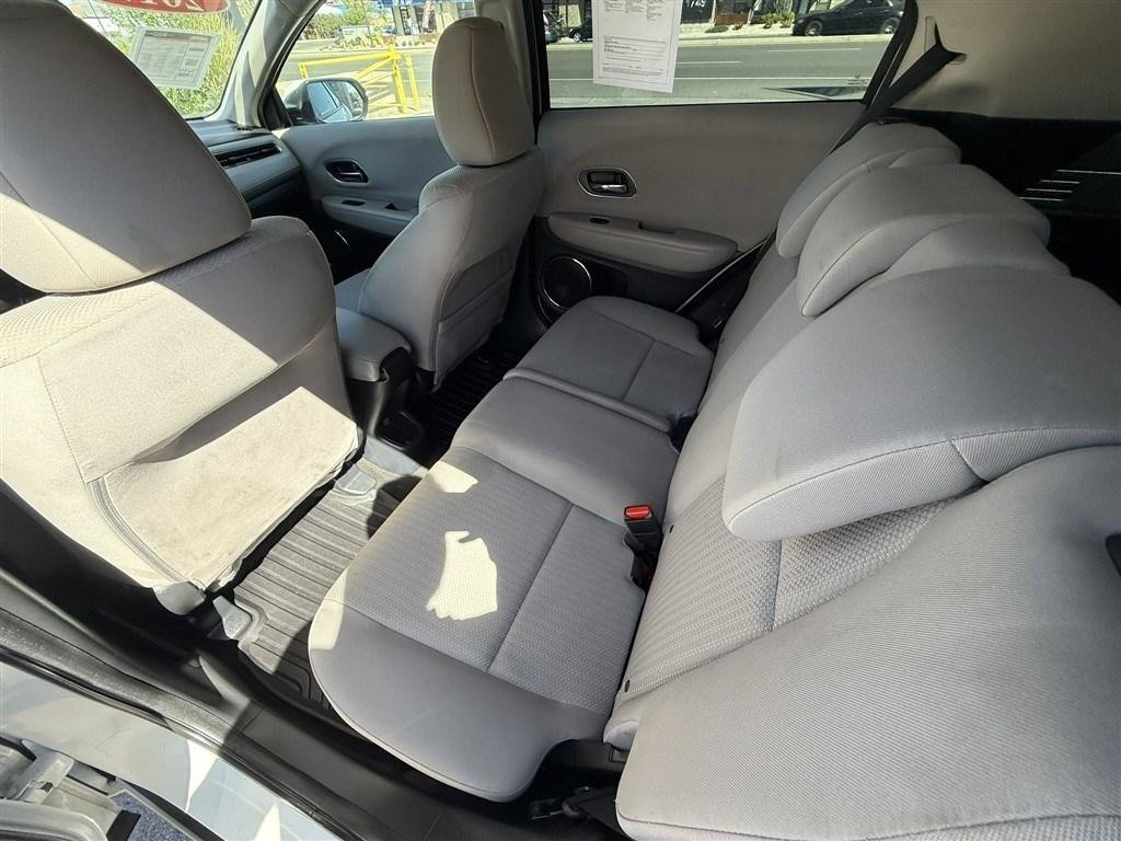 Used 2017 Honda HR-V EX image 15