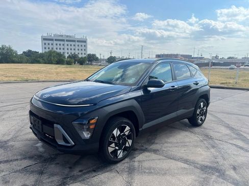 Used 2024 Hyundai Kona SEL AWD/4WD image 1