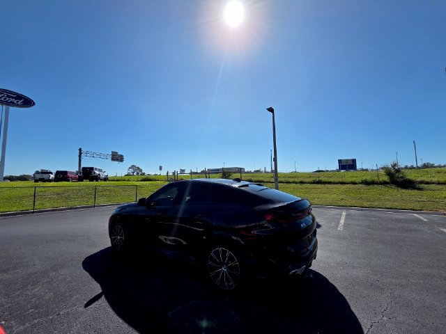 Used 2023 BMW X6 xDrive40i w/ Executive Package AWD/4WD image 7