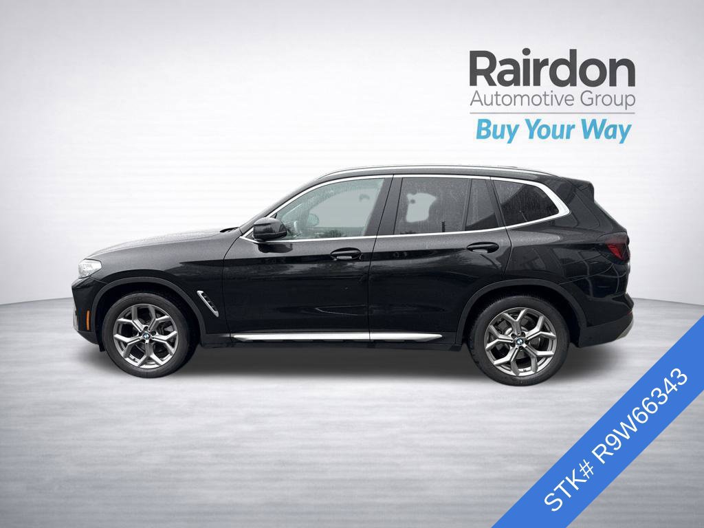Used 2024 BMW X3 xDrive30i w/ Premium Essential Package AWD/4WD image 4
