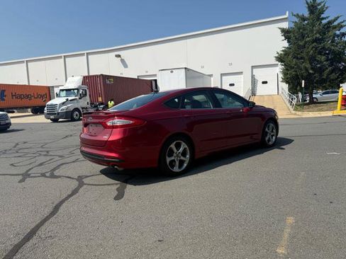 Used 2013 Ford Fusion SE image 4