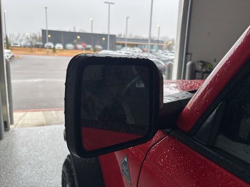 Used 2024 Ford Bronco Black Diamond w/ Sasquatch Package image 35