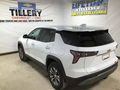 New 2026 Chevrolet Equinox LT image 4